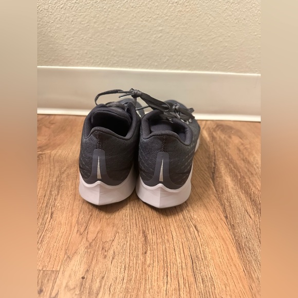 Nike Air Zoom Pegasus 35 Oil Grey Sample - Picture 2 of 10
